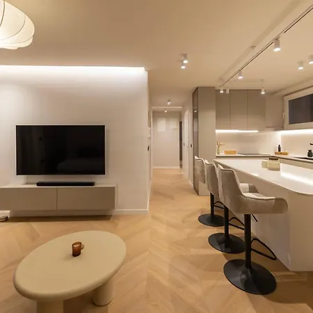Sevito By Belmont Realty Apartman